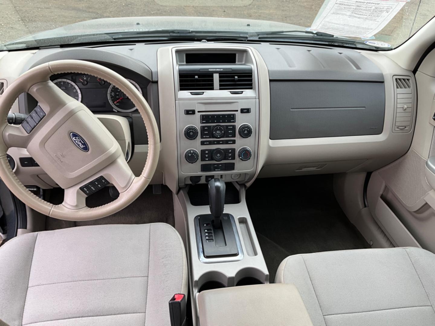 2012 Ford Escape (1FMCU0DG9CK) , located at 821 N. Prince Street, Clovis, NM, 88101, (575) 762-8852, 34.406643, -103.195999 - Photo#3